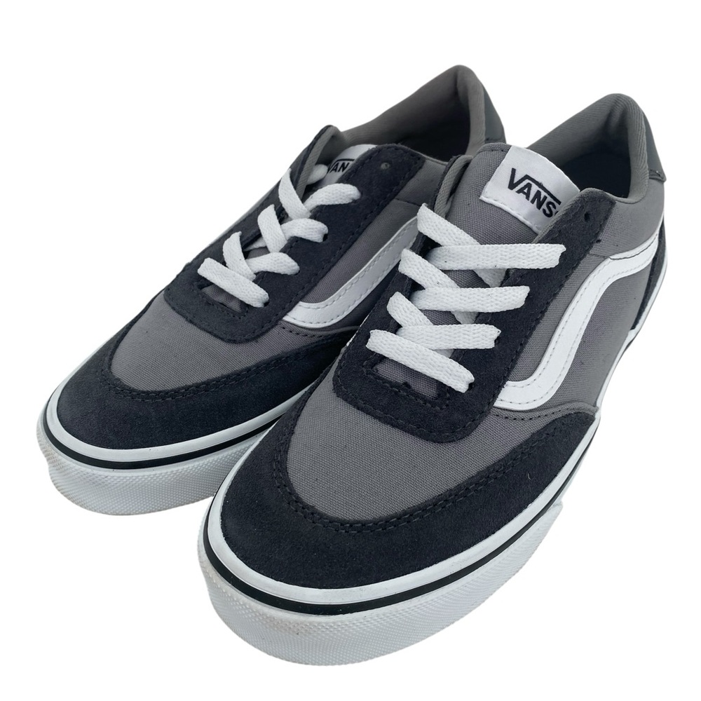 VANS Youth Brooklyn LS Sneakers in Two-Tone Grey Colorway Size: 5